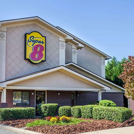 Отель Super 8 By Wyndham Charlotte/Amusement Park Area Экстерьер фото